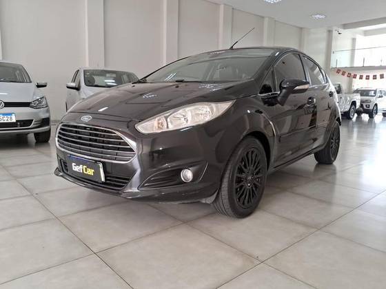 FORD FIESTA 1.6 SE HATCH 16V FLEX 4P MANUAL